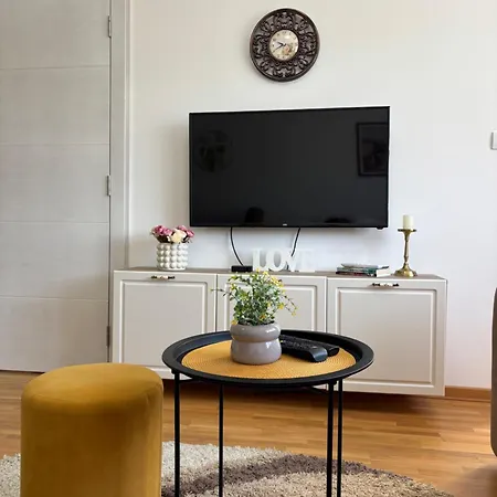 Milvid & Free Parking Apartment *